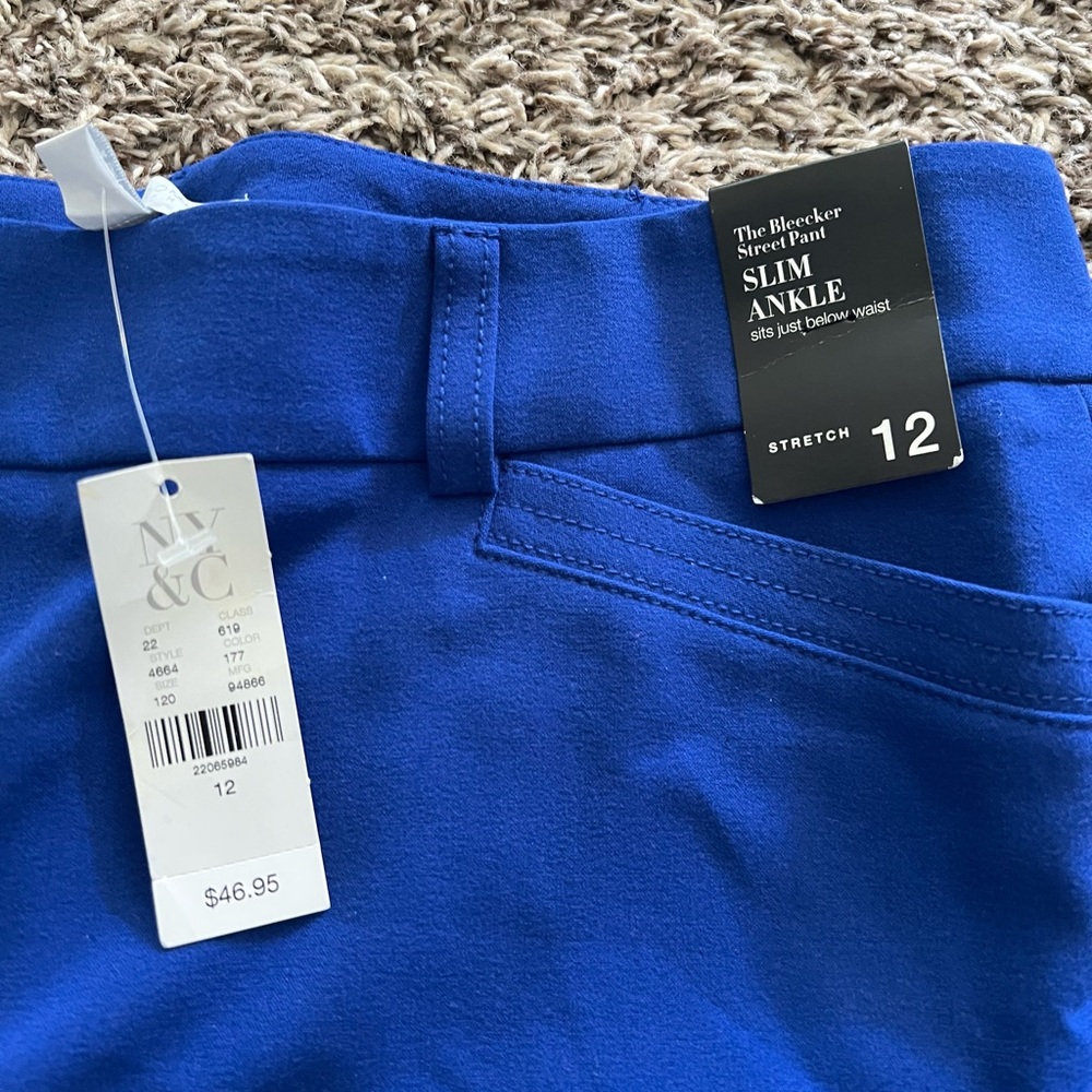 Women’s ankle pants